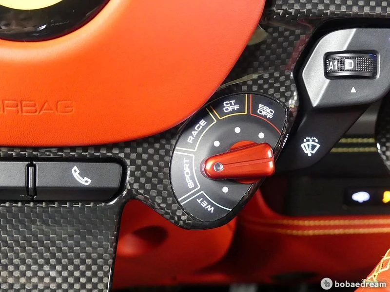 Ferrari F8 3.9 142 Automatic КРАЙНА ЦЕНА: 222097 EUR !!!РЕАЛН, снимка 16 - Автомобили и джипове - 55982325