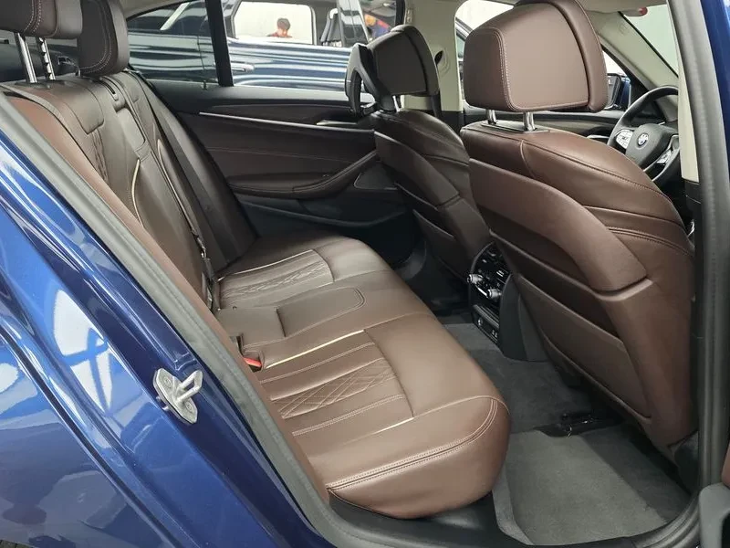 BMW 530 (G30) 530I Luxury, снимка 12 - Автомобили и джипове - 56114943