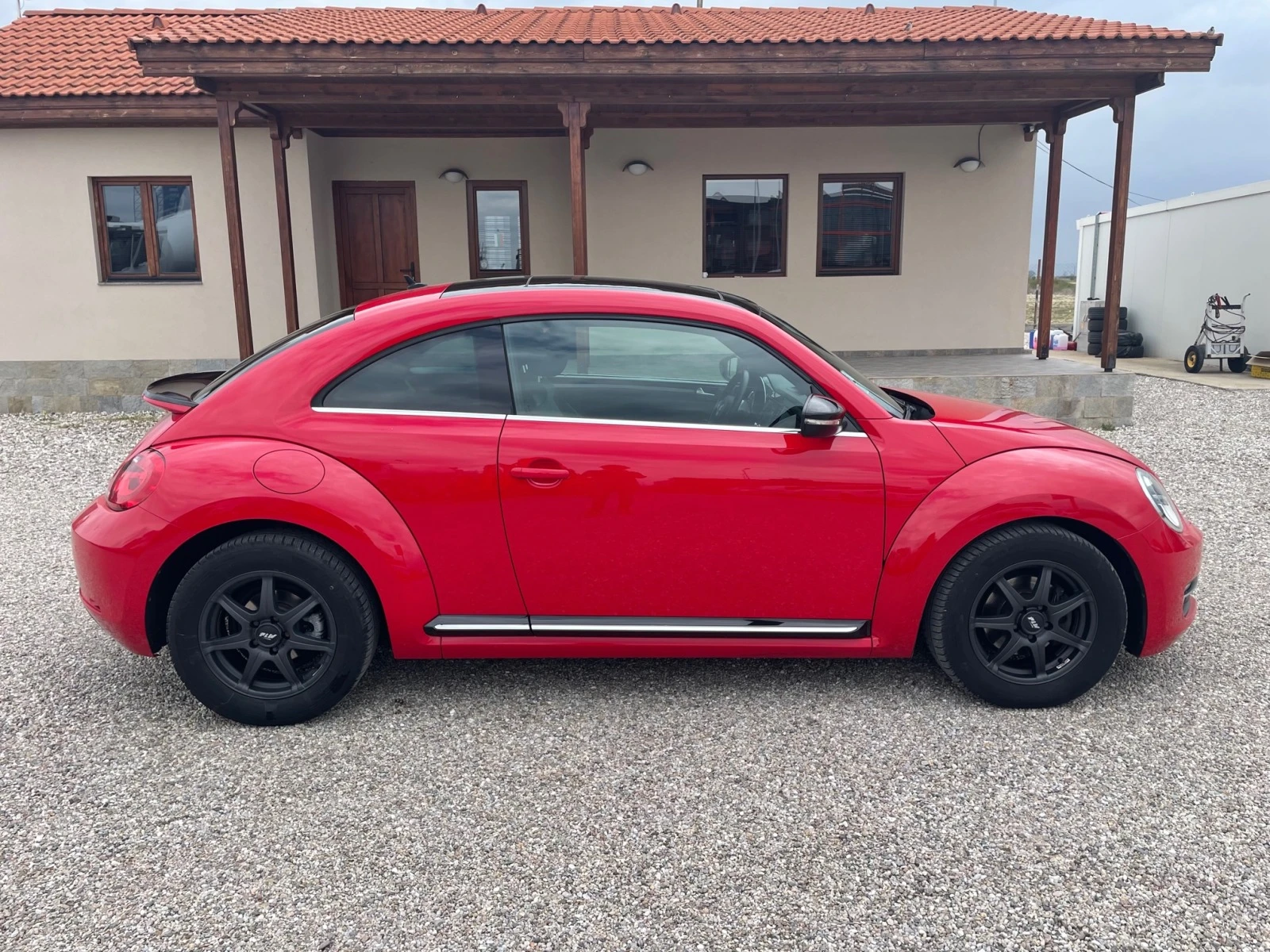 VW Beetle 2.0 TDI DSG AUTOMAT - изображение 7