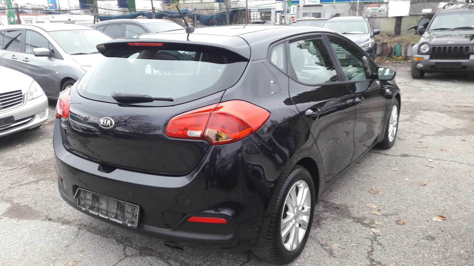 Kia Ceed 1.4i - изображение 4