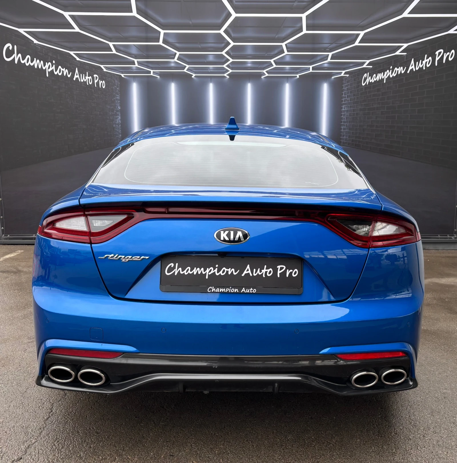 Kia Stinger 2.0 GDI Turbo - изображение 9