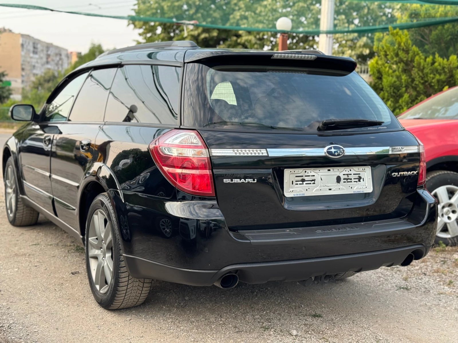 Subaru Outback 2.5i BiFuel * Xenon * Automatic * 4x4 - изображение 5