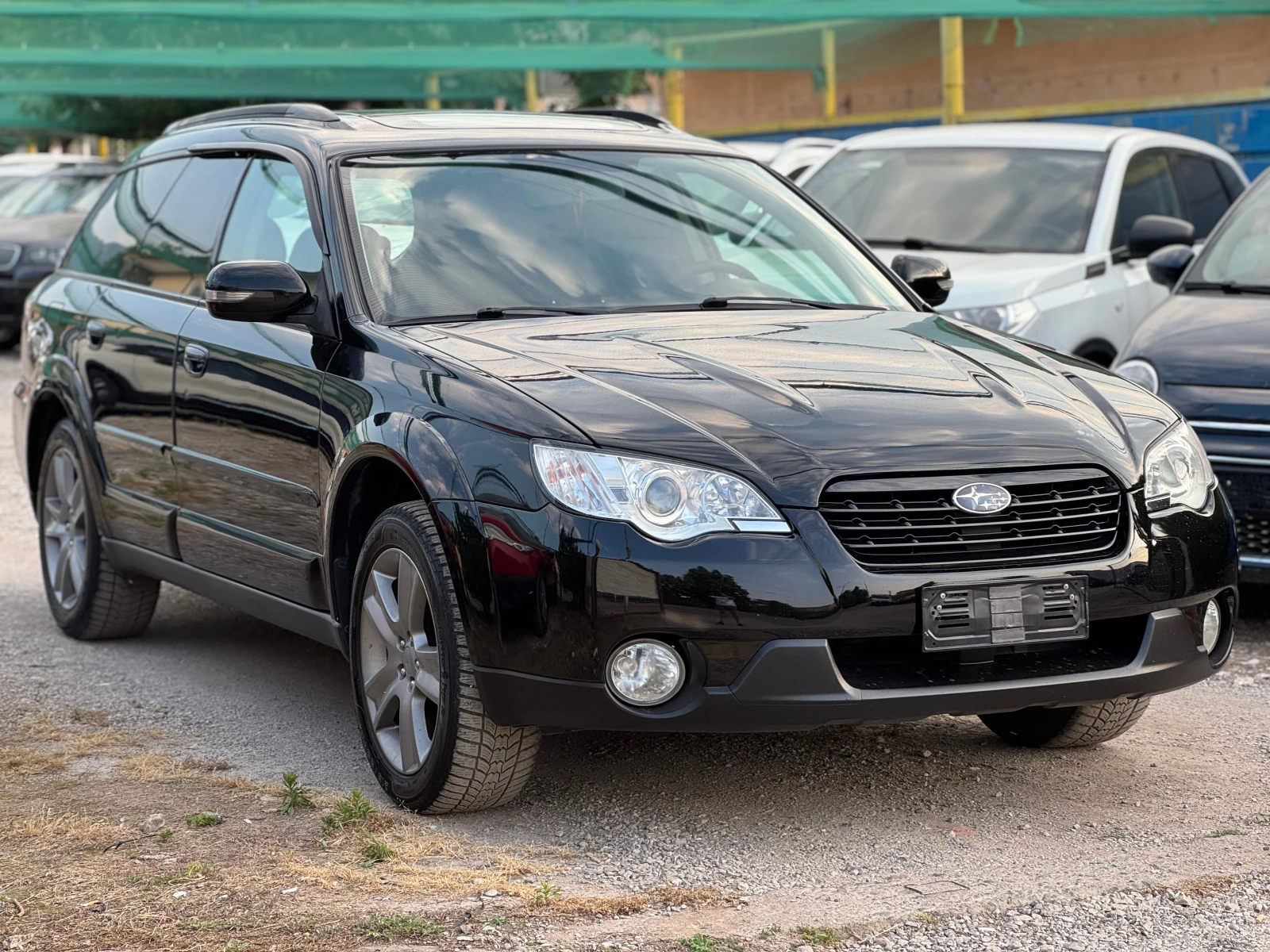 Subaru Outback 2.5i BiFuel * Xenon * Automatic * 4x4 - изображение 3