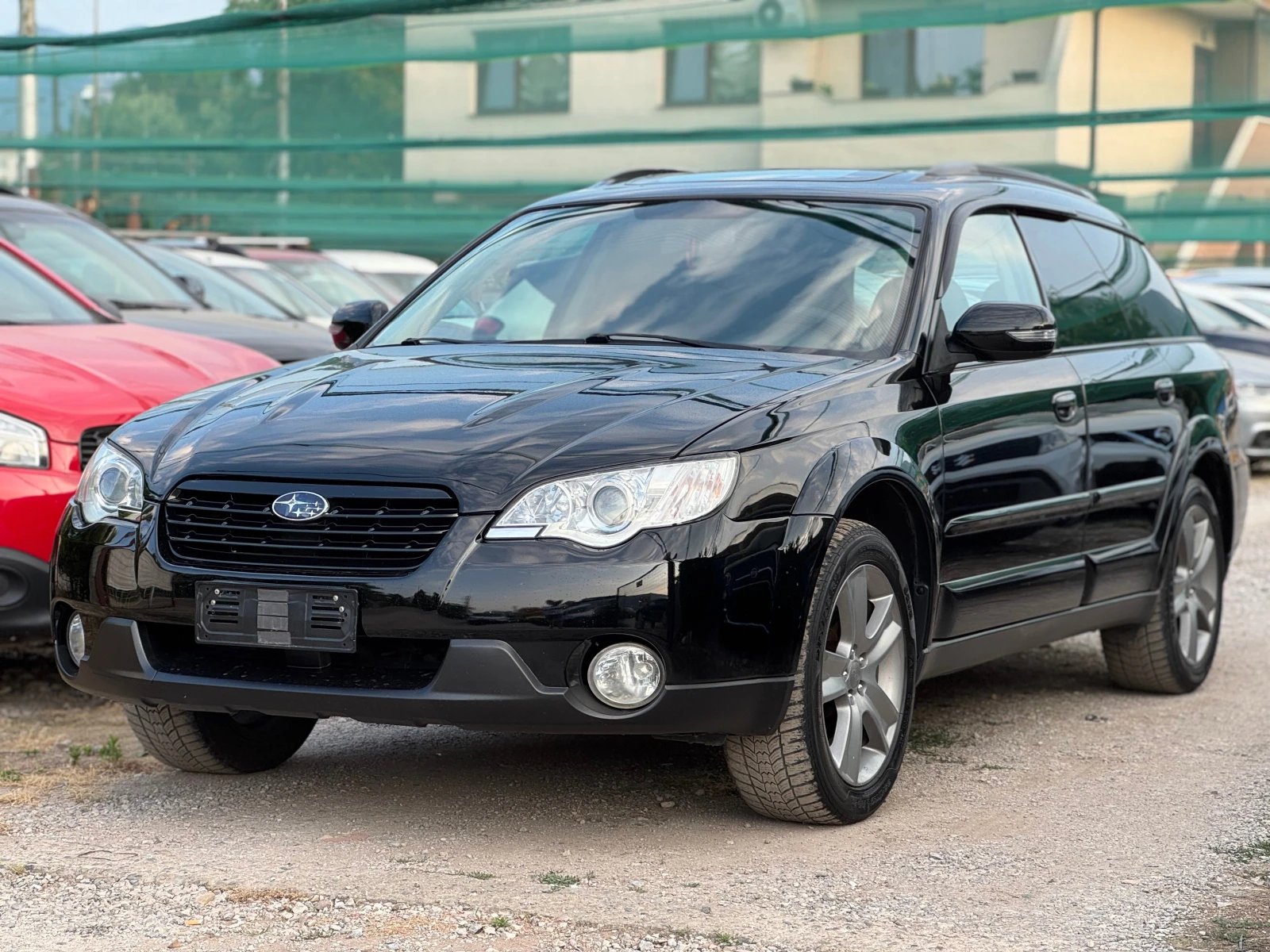 Subaru Outback 2.5i BiFuel * Xenon * Automatic * 4x4 - изображение 2