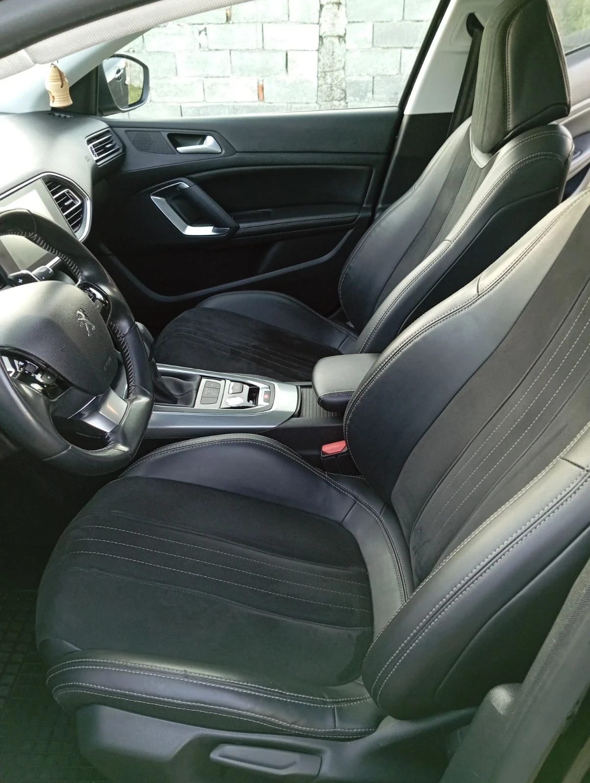 Peugeot 308  - изображение 10