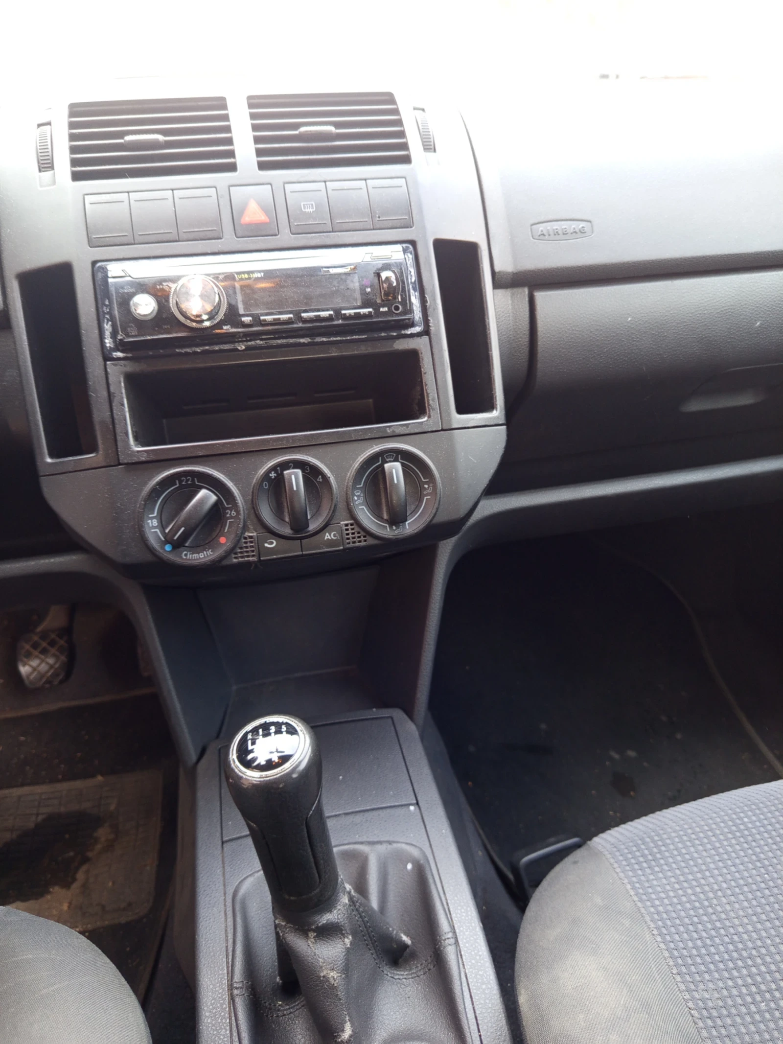 VW Polo 1.2 12v - изображение 10