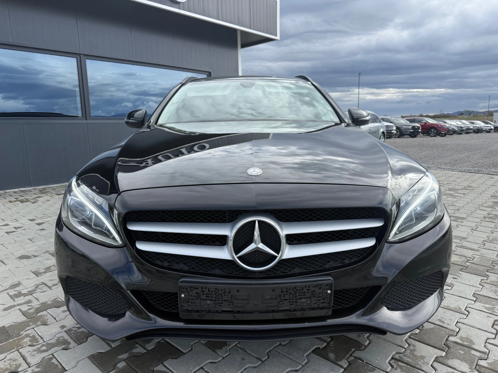 Mercedes-Benz C 220 2.0cdi 170 ks СОБСТВЕН ЛИЗИНГ !! - изображение 2