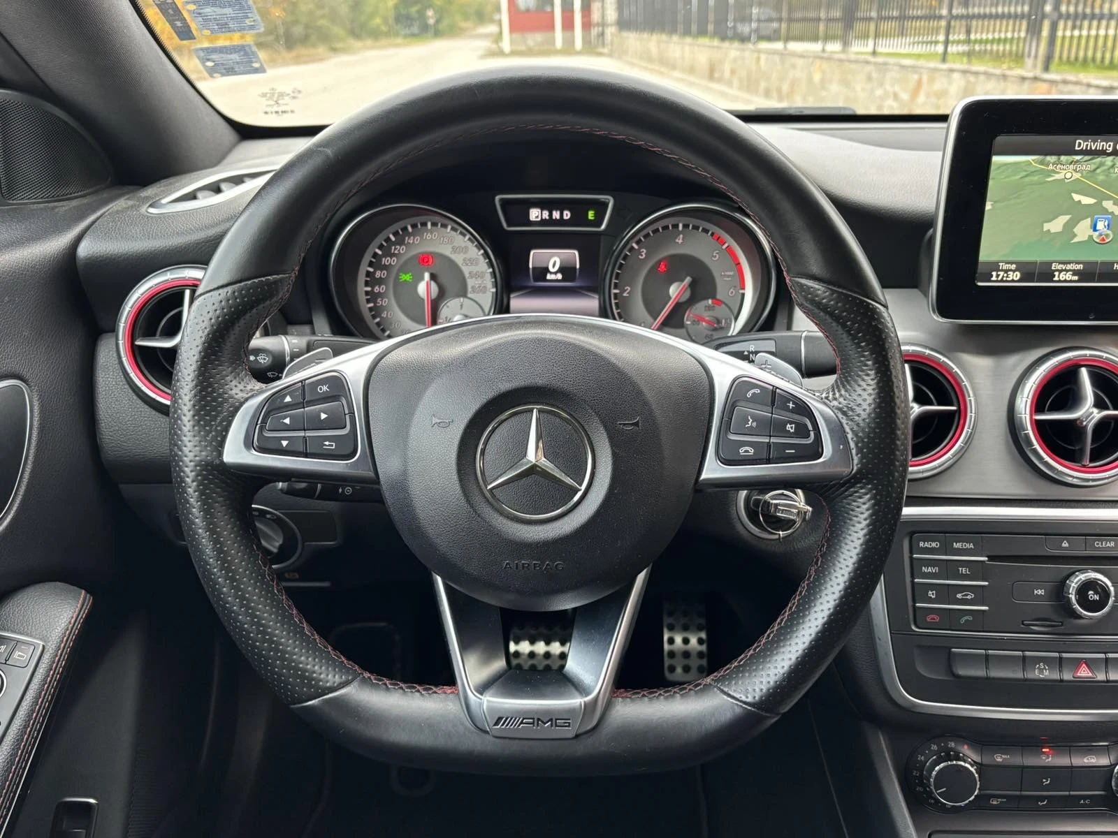 Mercedes-Benz CLA 220  AMG 4MATIC | Mobile.bg   11