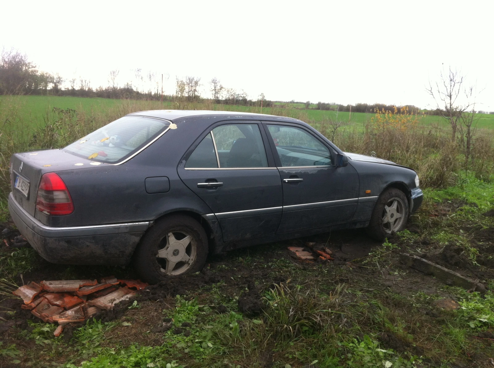 Mercedes-Benz C 180  - изображение 4