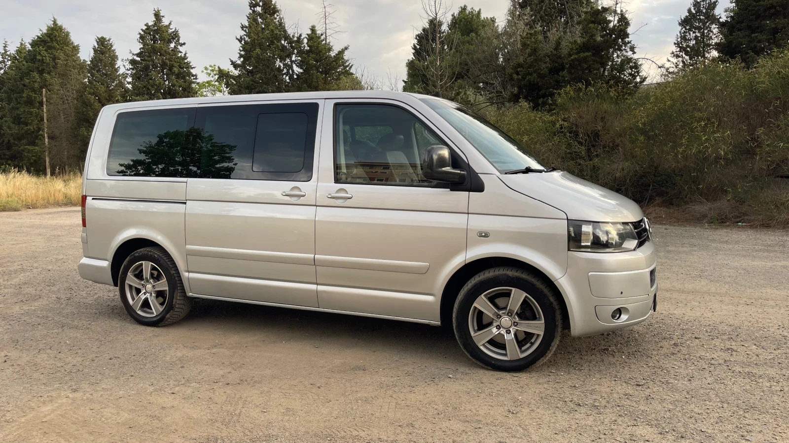 VW Multivan Highline - изображение 2