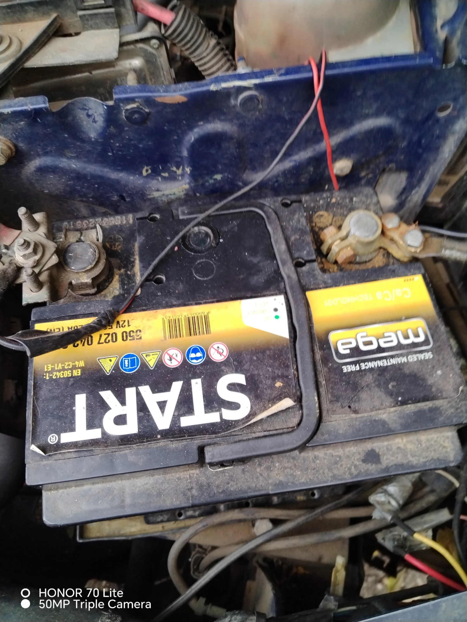 Dacia Sandero  - изображение 7