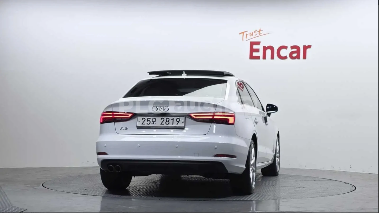 Audi A3 / 2.0 TFSI / Quattro /, снимка 4 - Автомобили и джипове - 54057166