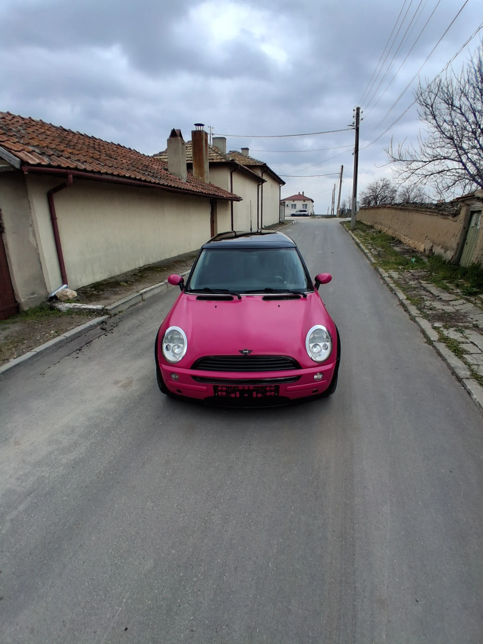 Mini One 1.6, снимка 3 - Автомобили и джипове - 54176876