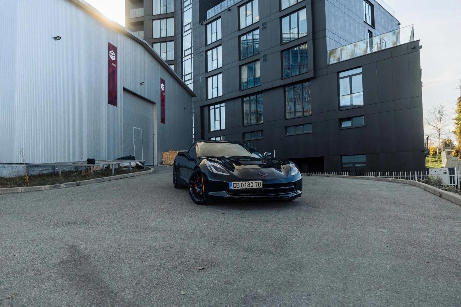 Chevrolet Corvette, снимка 7 - Автомобили и джипове - 54393870