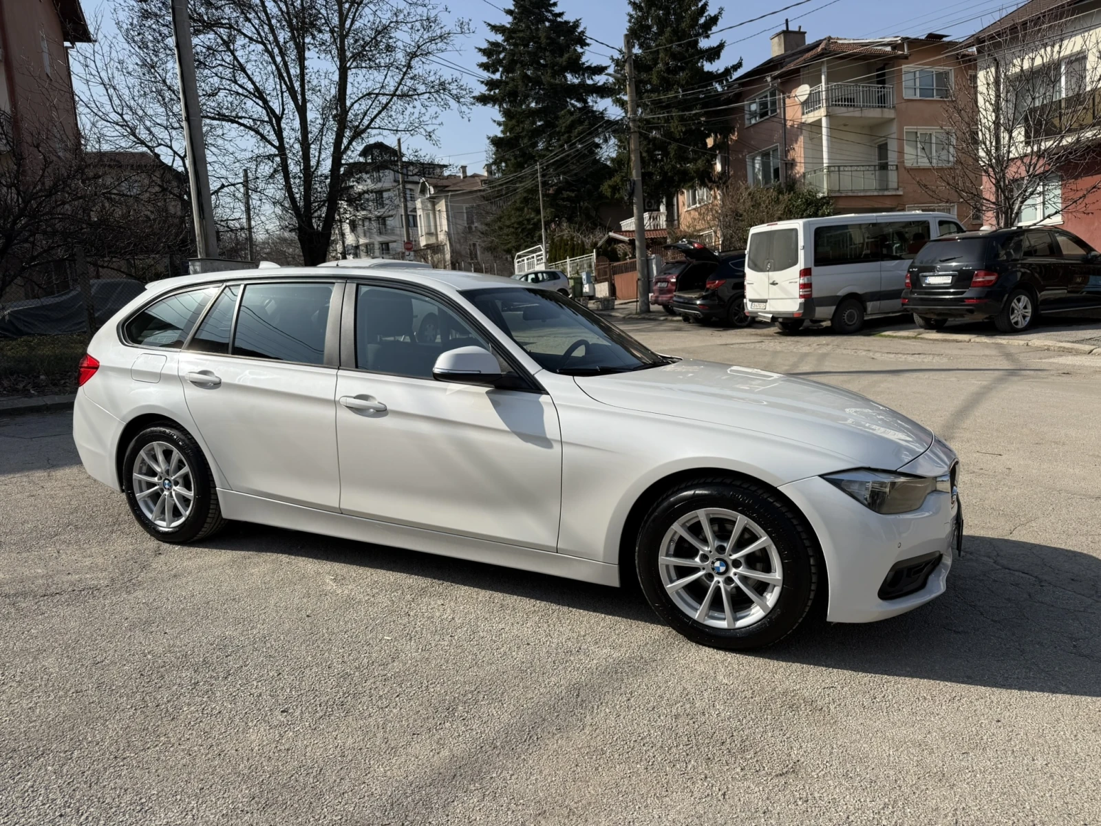 BMW 318 2.0D FACELIFT, снимка 6 - Автомобили и джипове - 54528788