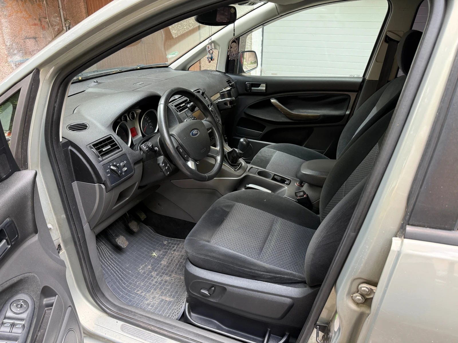 Ford C-max, снимка 7 - Автомобили и джипове - 54793489