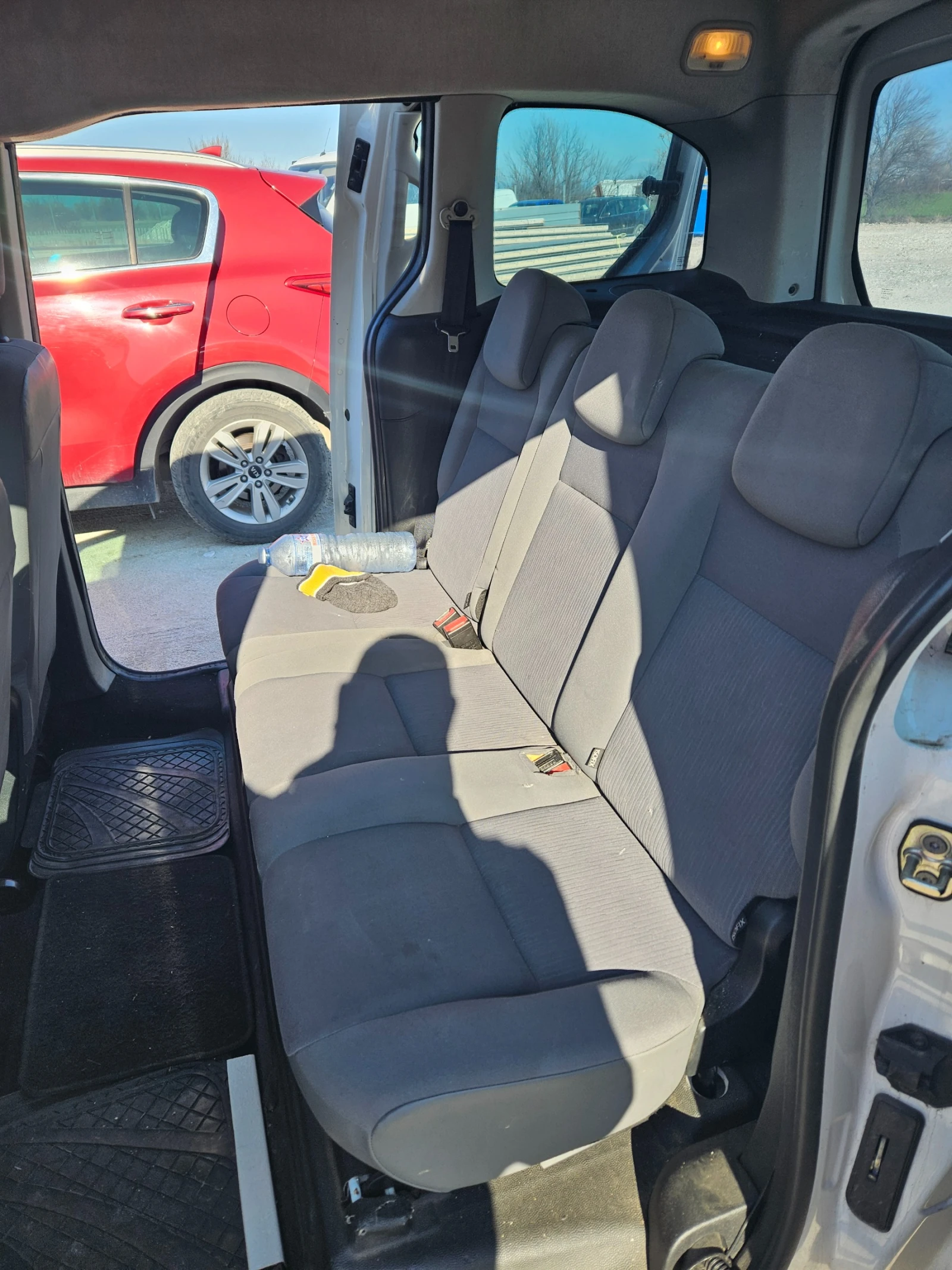 Peugeot Partner 1.6, снимка 9 - Автомобили и джипове - 55124186