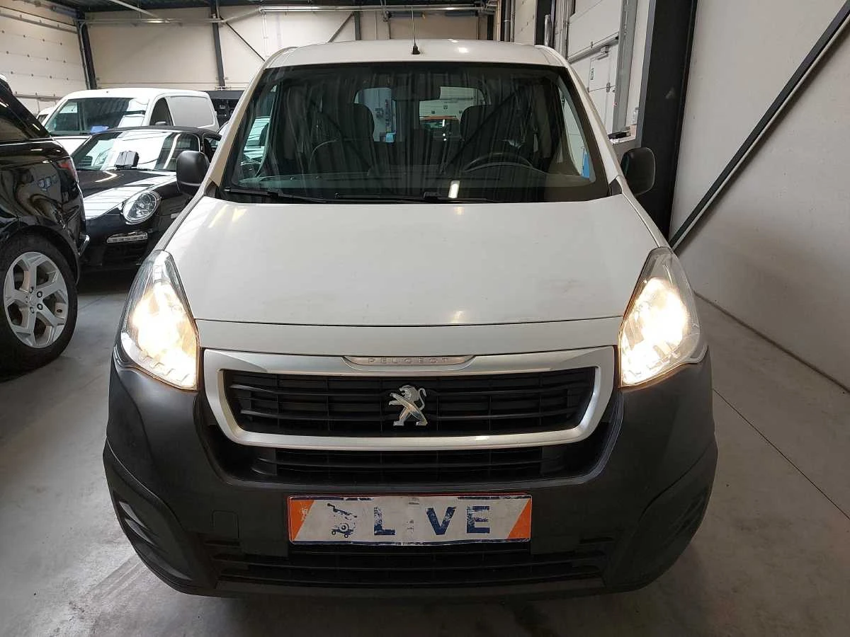 Peugeot Partner 1.6, снимка 2 - Автомобили и джипове - 55124186
