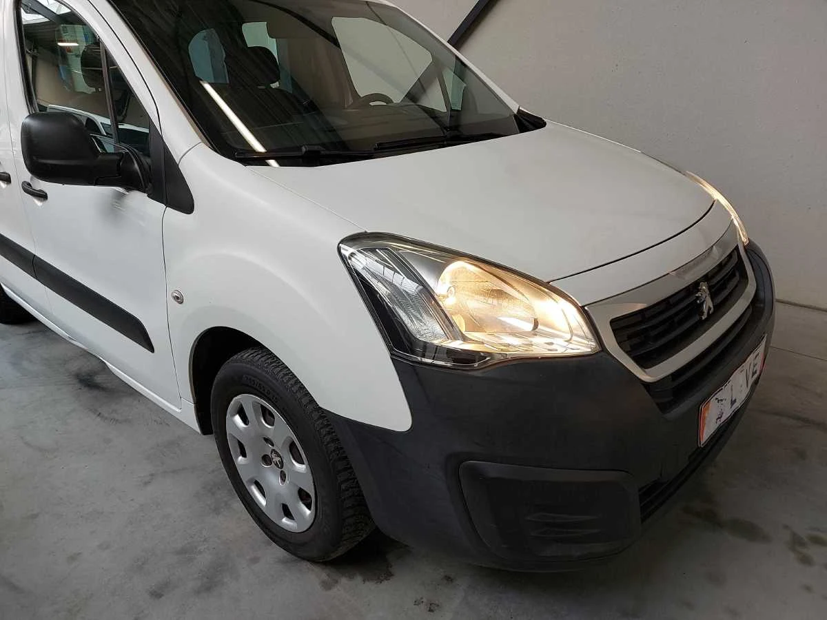 Peugeot Partner 1.6, снимка 5 - Автомобили и джипове - 55124186
