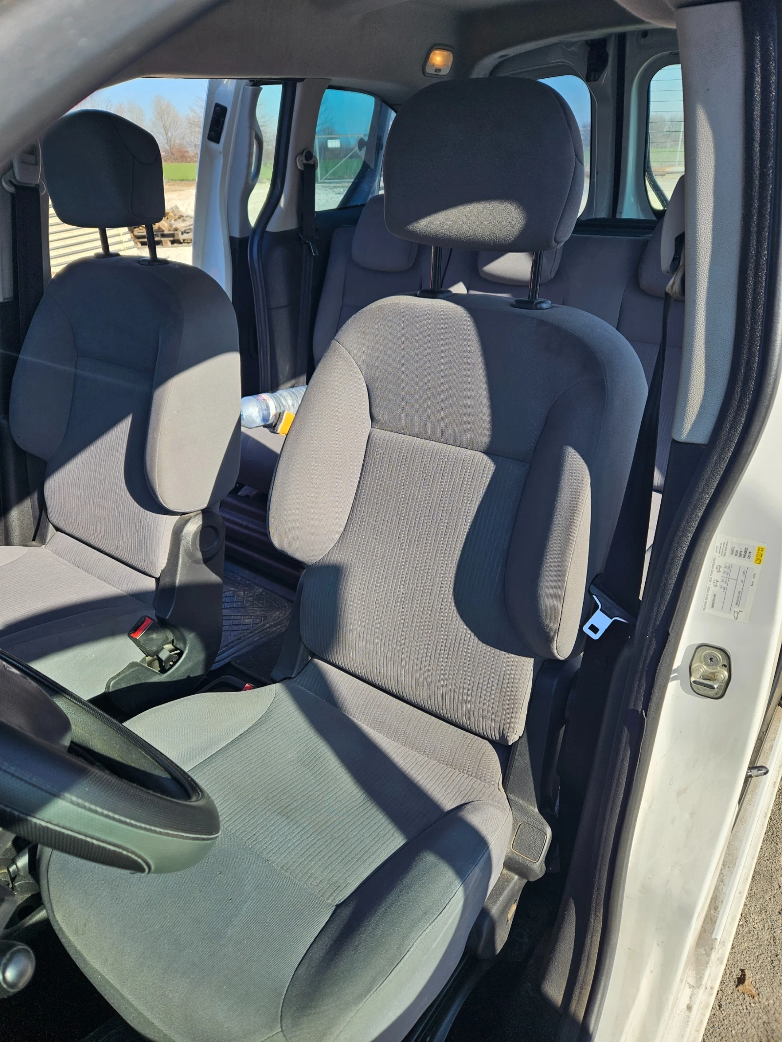 Peugeot Partner 1.6, снимка 8 - Автомобили и джипове - 55124186