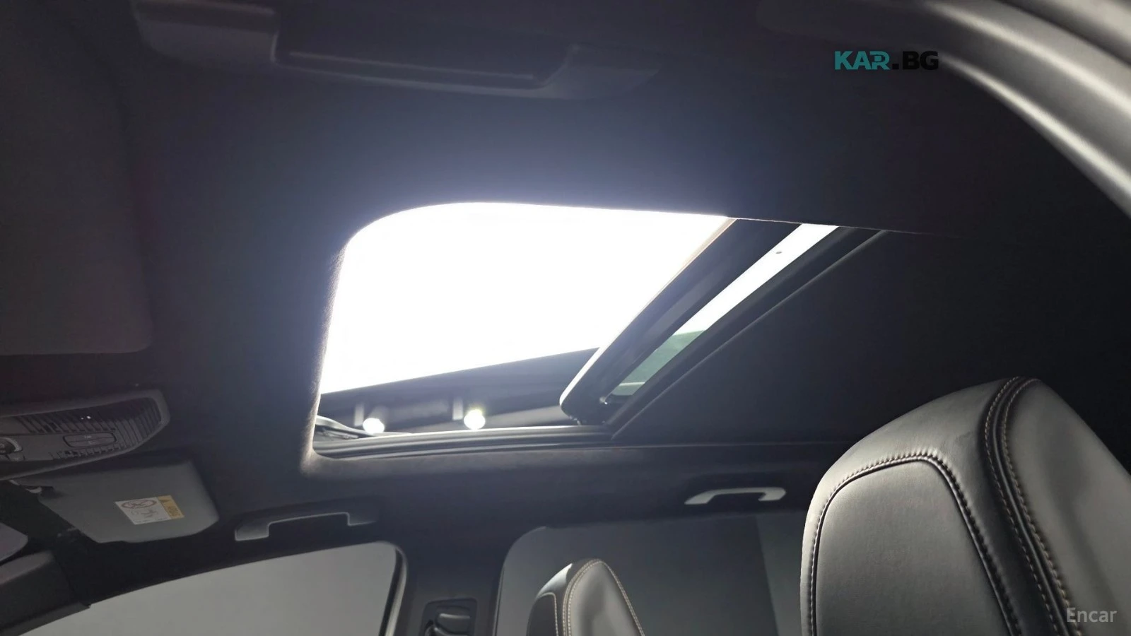 Peugeot 5008 2.0BlueHDI* GT* КОЖА* ПОДГРЕВ* КАМЕРА* ПАНОРАМА* , снимка 17 - Автомобили и джипове - 56102320