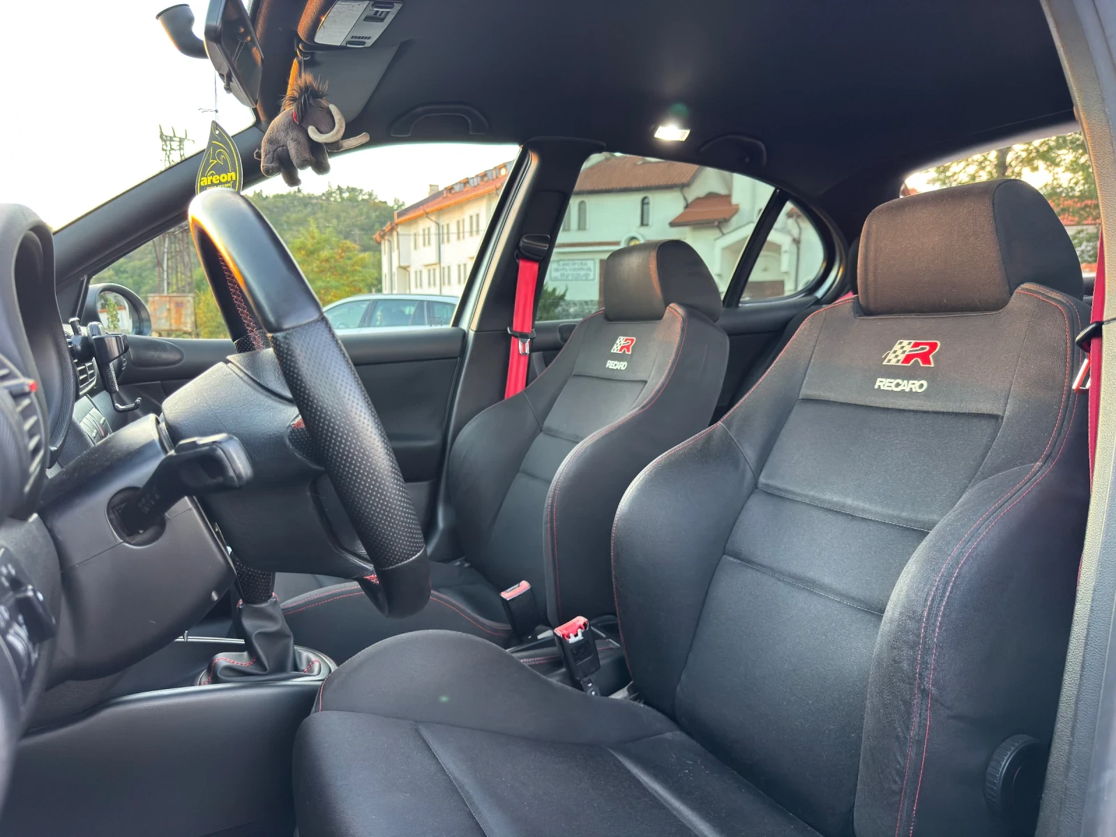 Seat Leon Cupra R 1.8T BAM, снимка 8 - Автомобили и джипове - 56745885