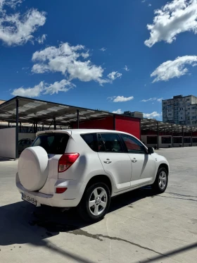Обява за продажба на Toyota Rav4 2.2d Круиз контрол, Сменени консумативи, 4x4. ~9 000 лв. - изображение 3