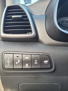 Обява за продажба на Hyundai Tucson 2.4l 4x4 LPG ~44 500 лв. - изображение 10 | Auto.bg Обява за продажба на Hyundai Tucson 2.4l 4x4 LPG ~44 500 лв. - изображение 10