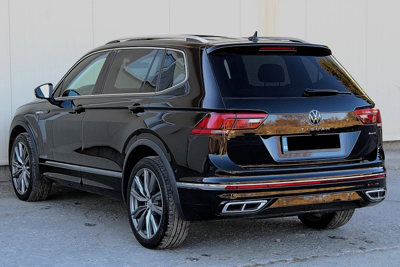 VW Tiguan 2.0TSI/R-LINE/ALL SPACE/4-MOTION/KAMERA/PANORAMA, снимка 4 - Автомобили и джипове - 47949191