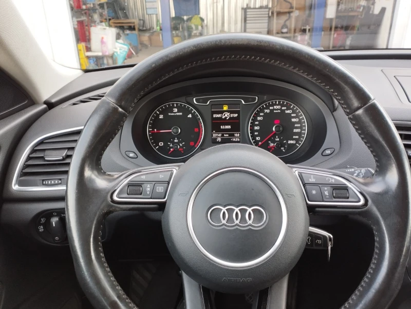 Audi Q3, снимка 7 - Автомобили и джипове - 49424133