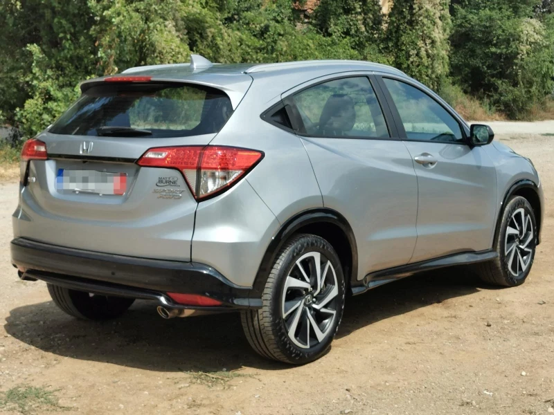 Honda Hr-v 1.8 SPORT 4x4, снимка 3 - Автомобили и джипове - 50823370