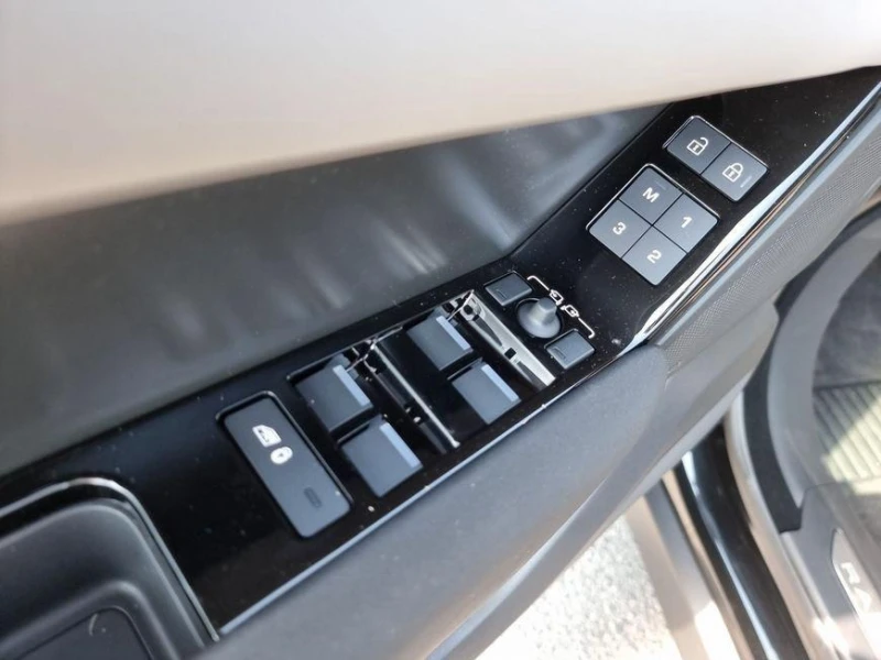 Land Rover Range Rover Velar P250 DYNAMIC SE HEAD UP PANO MERIDIAN, снимка 7 - Автомобили и джипове - 51864919