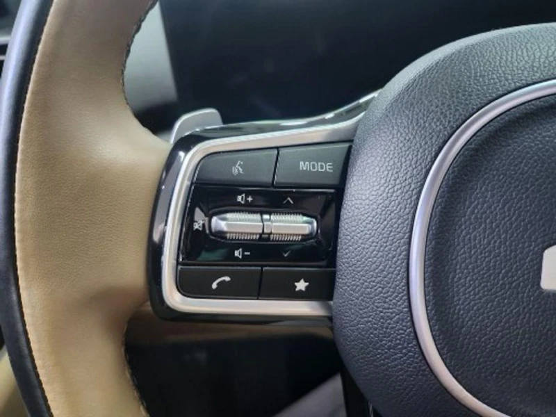 Kia Sorento Gasoline 2.5T 2WD Signature, снимка 5 - Автомобили и джипове - 52110050