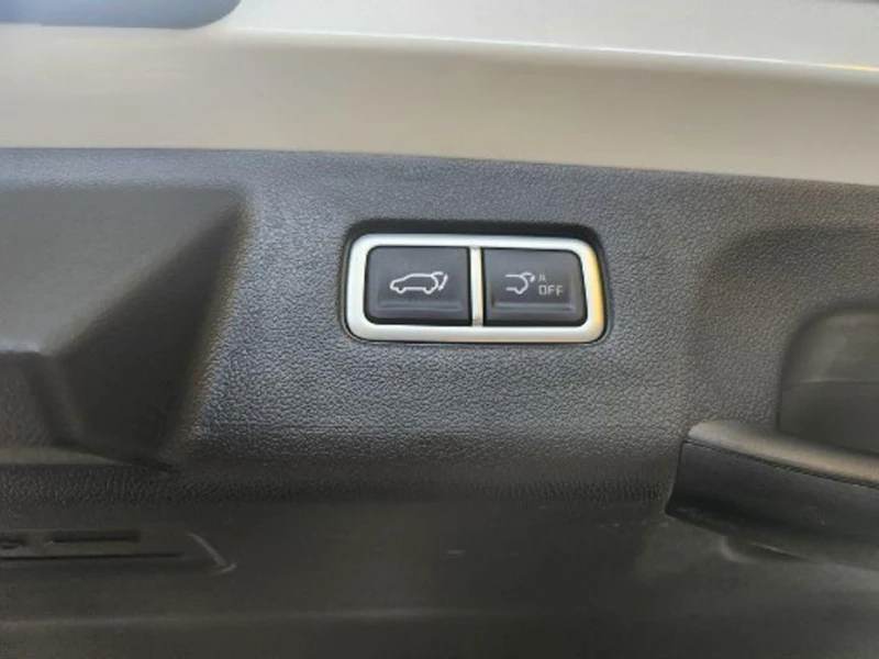 Kia Sorento Gasoline 2.5T 2WD Signature, снимка 11 - Автомобили и джипове - 52110050