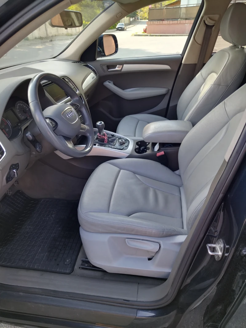 Audi Q5 2.0 TDI 170кс., снимка 7 - Автомобили и джипове - 53057357