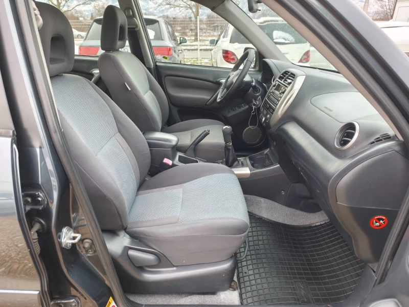 Toyota Rav4 ИТАЛИЯ , снимка 13 - Автомобили и джипове - 53328181