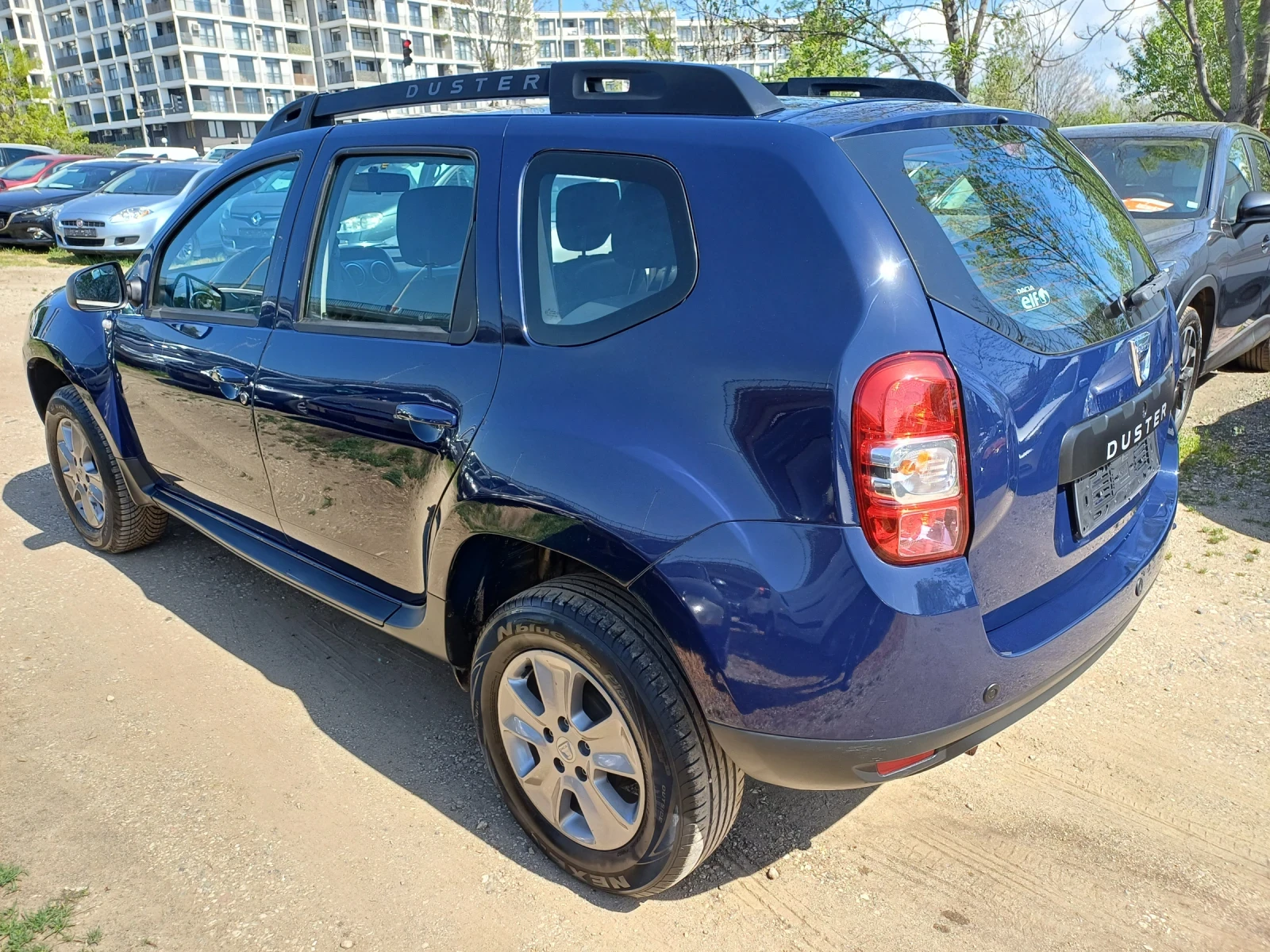 Dacia Duster 1, 6 ГАЗ - изображение 2