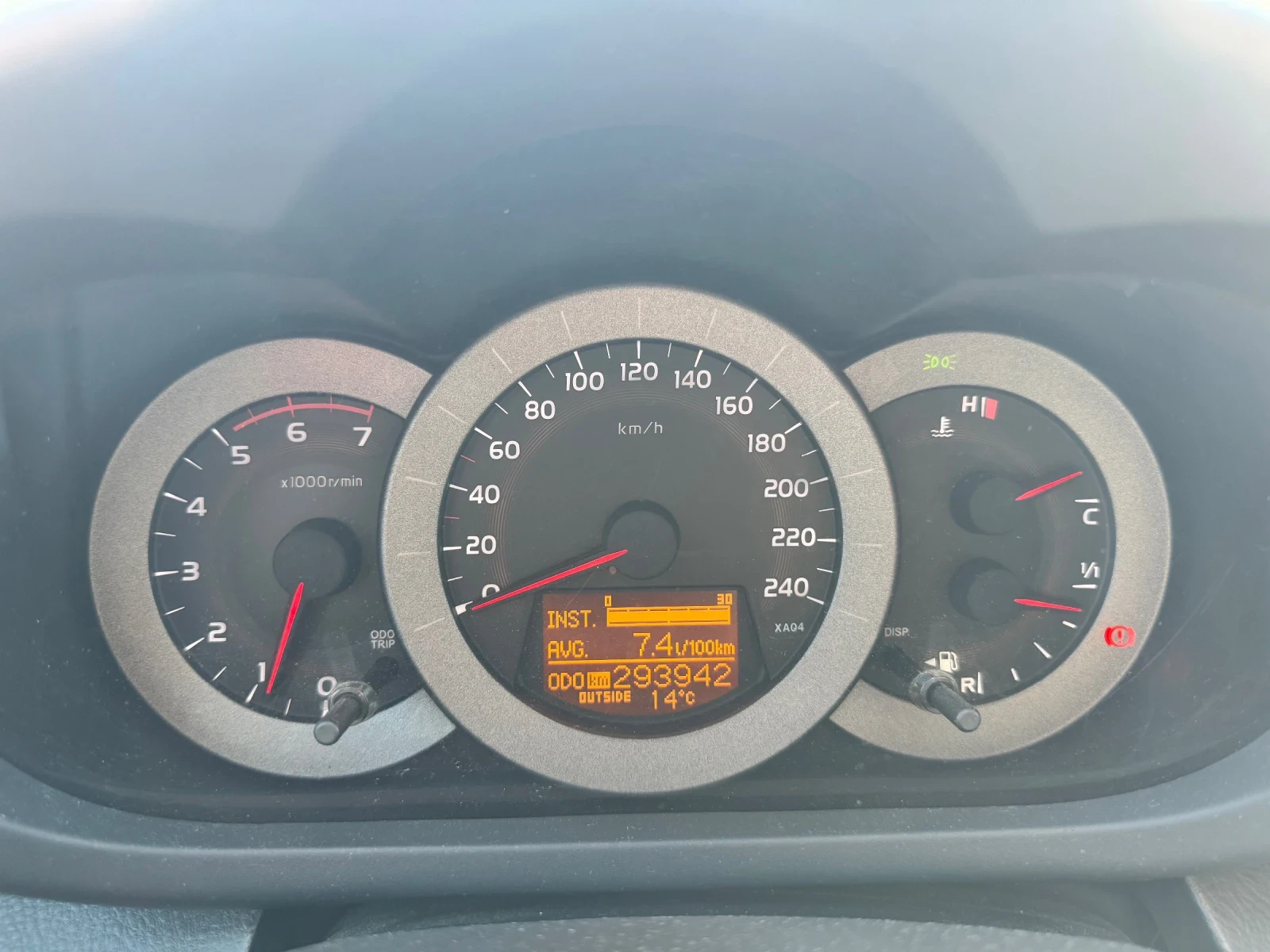 Toyota Rav4 2.2d Круиз контрол, Сменени консумативи, 4x4. - изображение 9