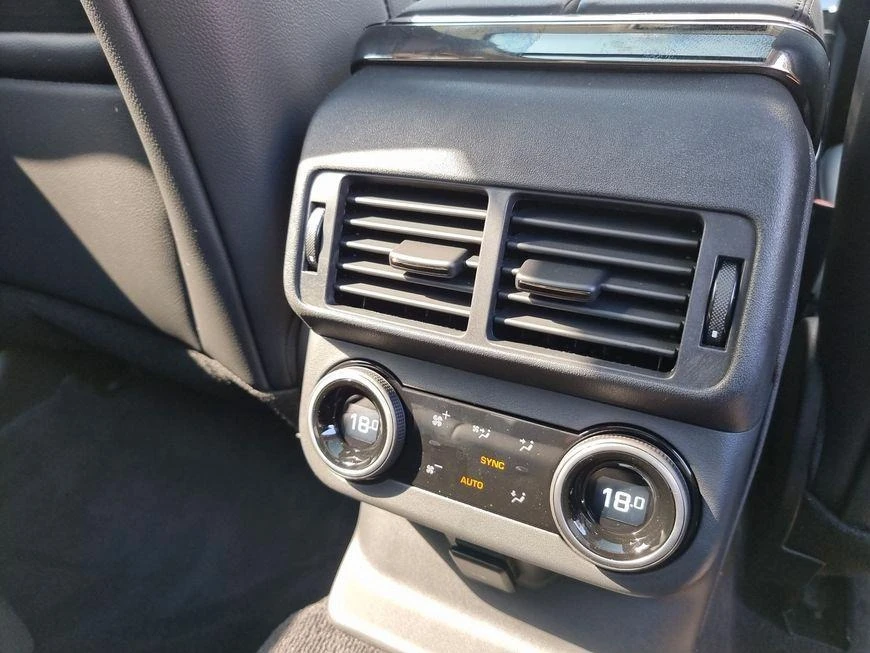 Land Rover Range Rover Velar P250 DYNAMIC SE HEAD UP PANO MERIDIAN | Mobile.bg   15