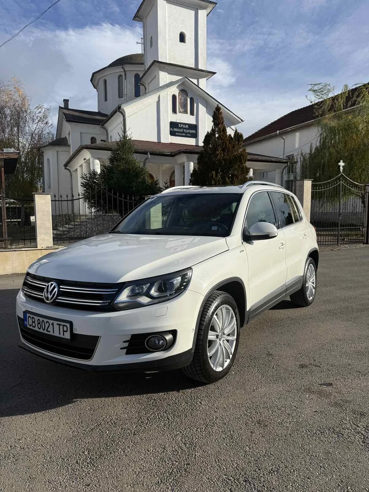 VW Tiguan 2.0 - изображение 3
