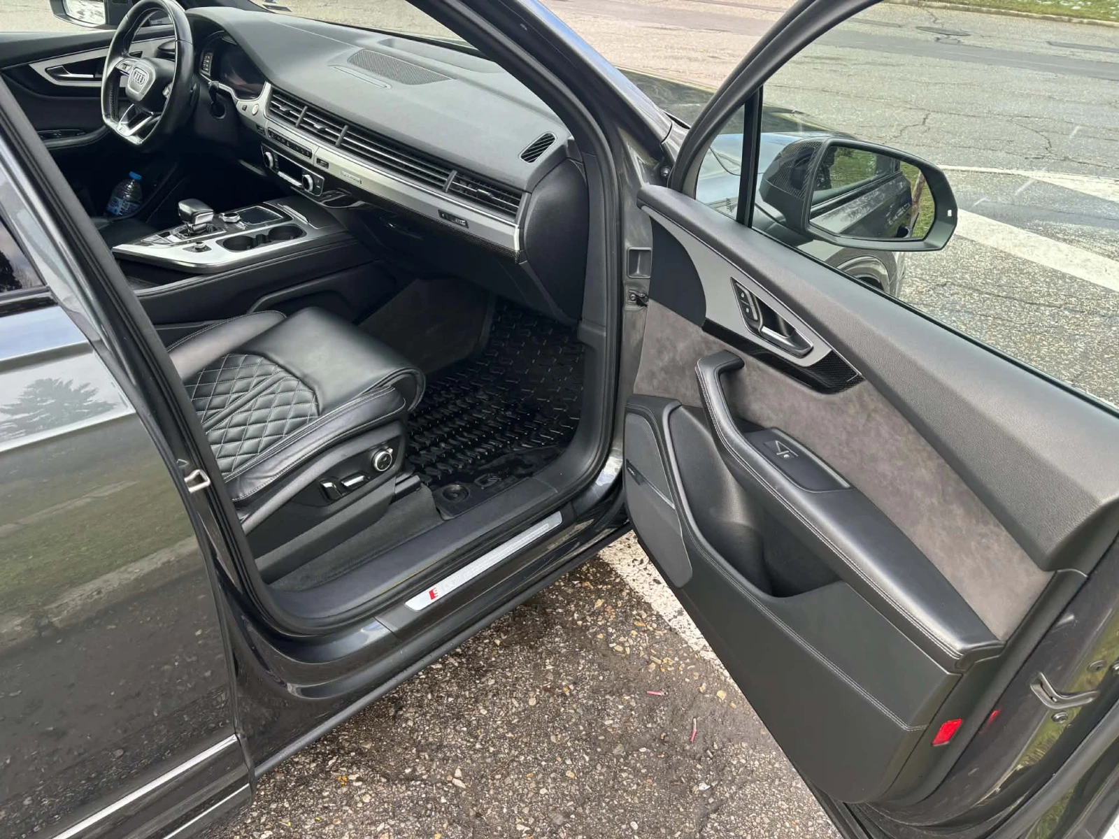 Audi SQ7 4.0 TDI, снимка 11 - Автомобили и джипове - 54059188