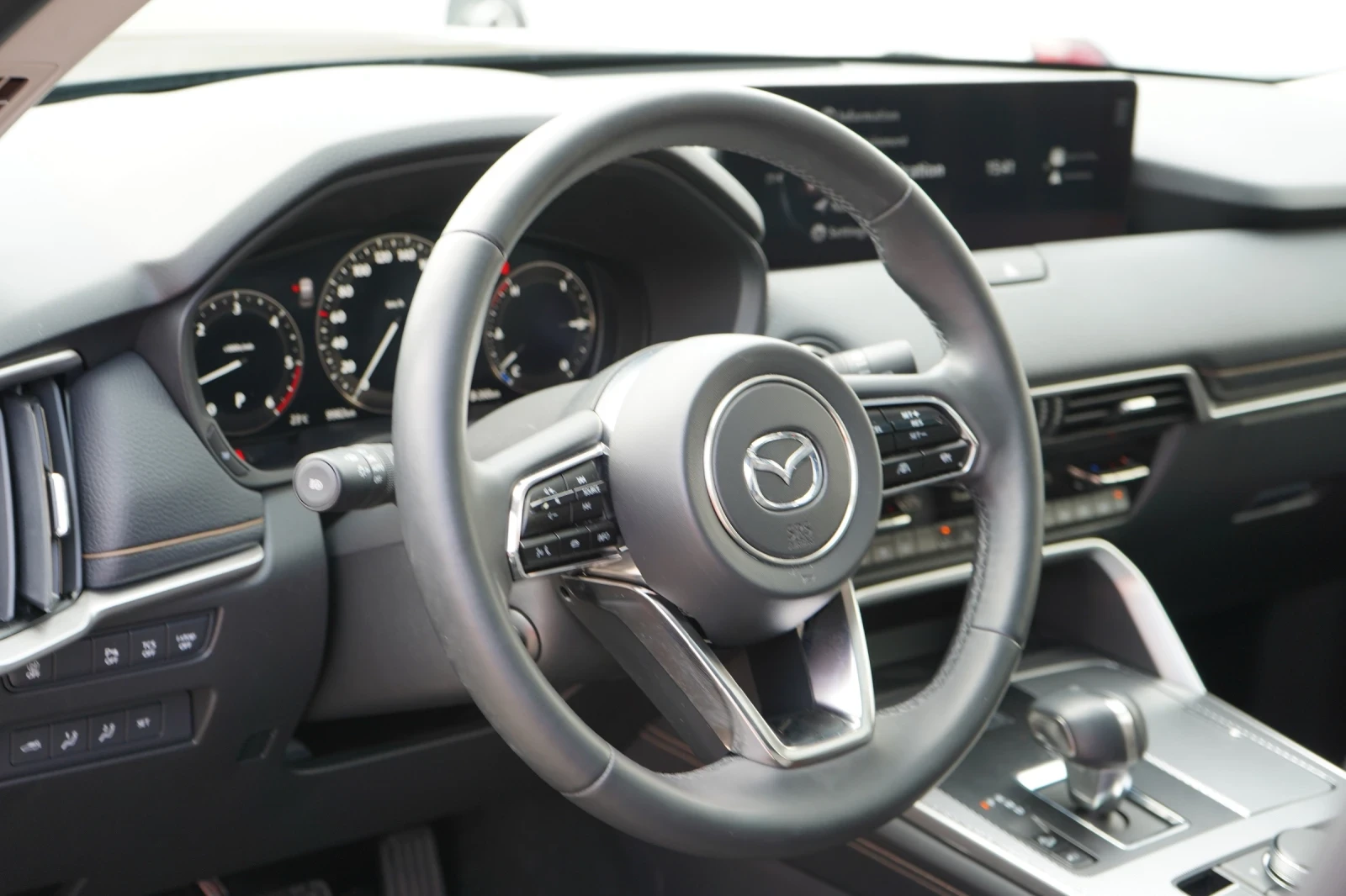 Mazda CX-60 3.3d* AWD* HOMURA* HEADUP* KEYLESS* 360* PANORAMA, снимка 10 - Автомобили и джипове - 54200871