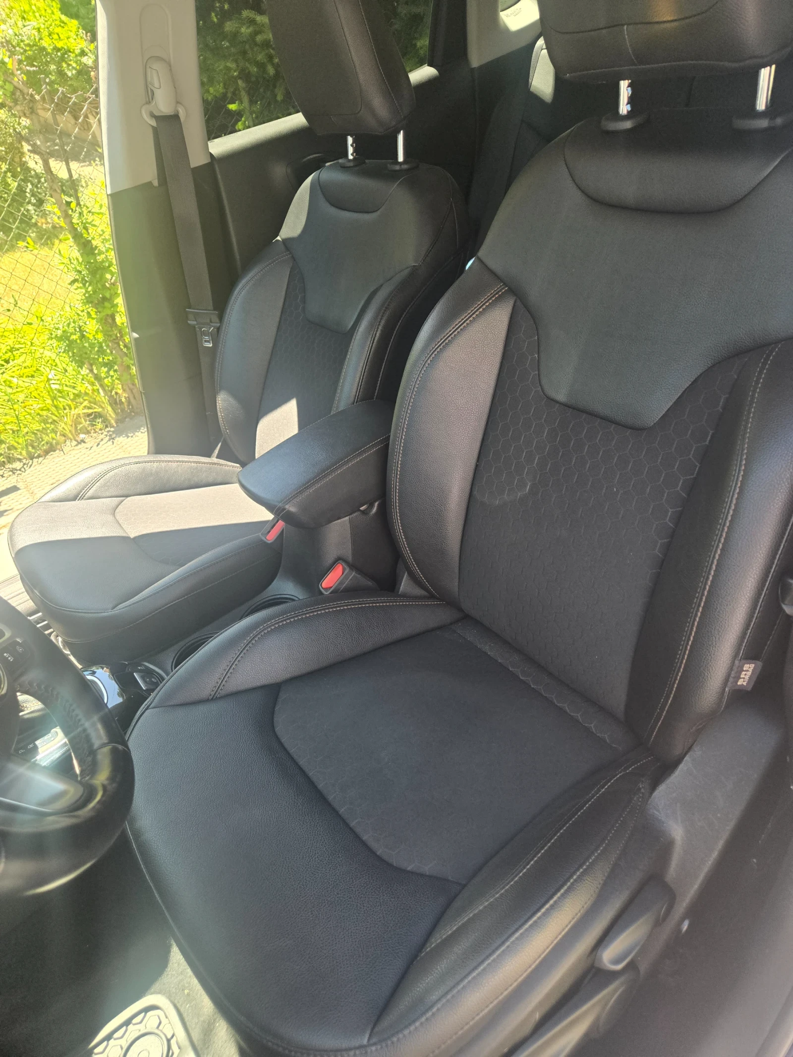 Jeep Compass Limited, снимка 7 - Автомобили и джипове - 54831791