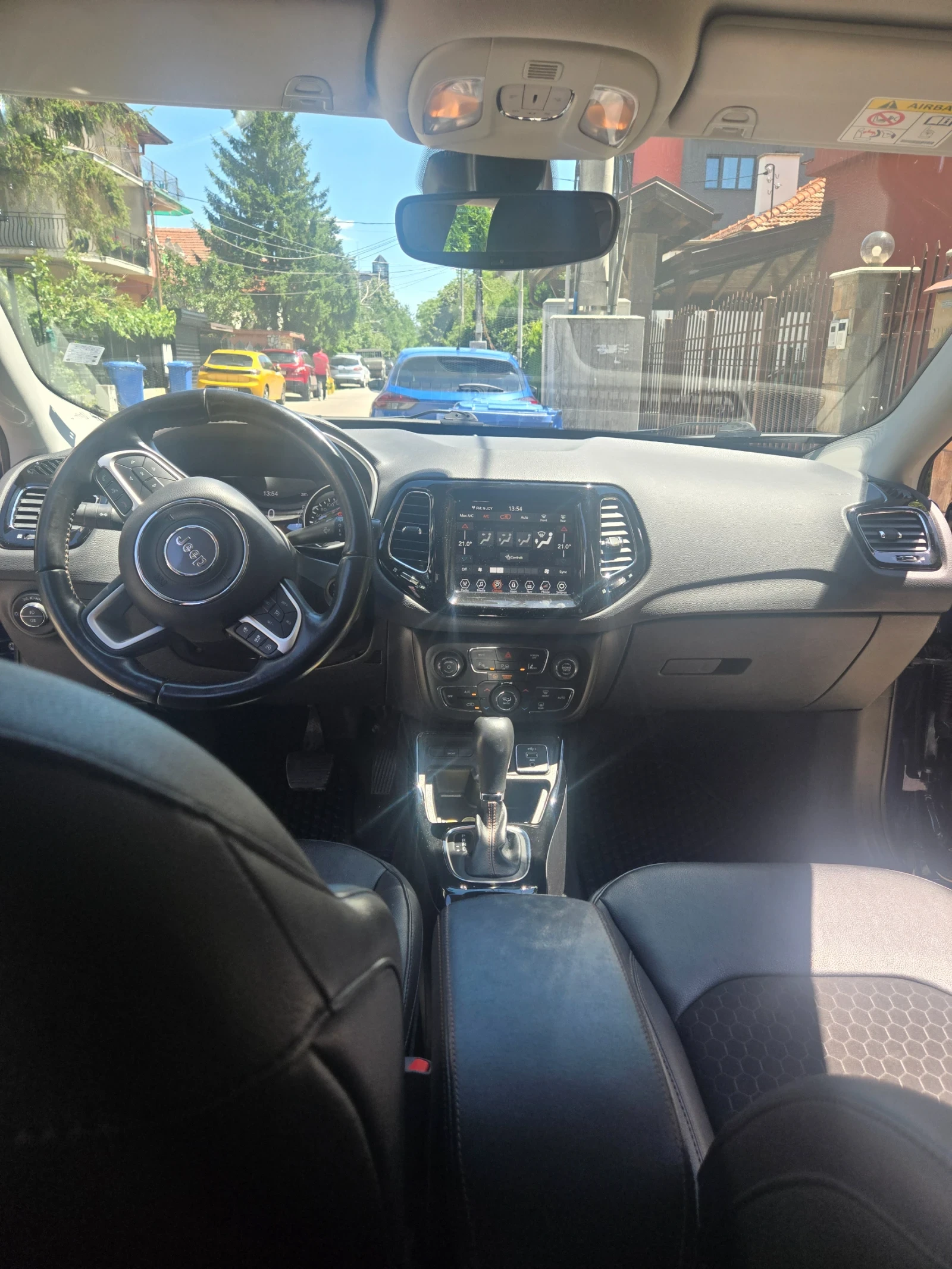Jeep Compass Limited, снимка 9 - Автомобили и джипове - 54831791