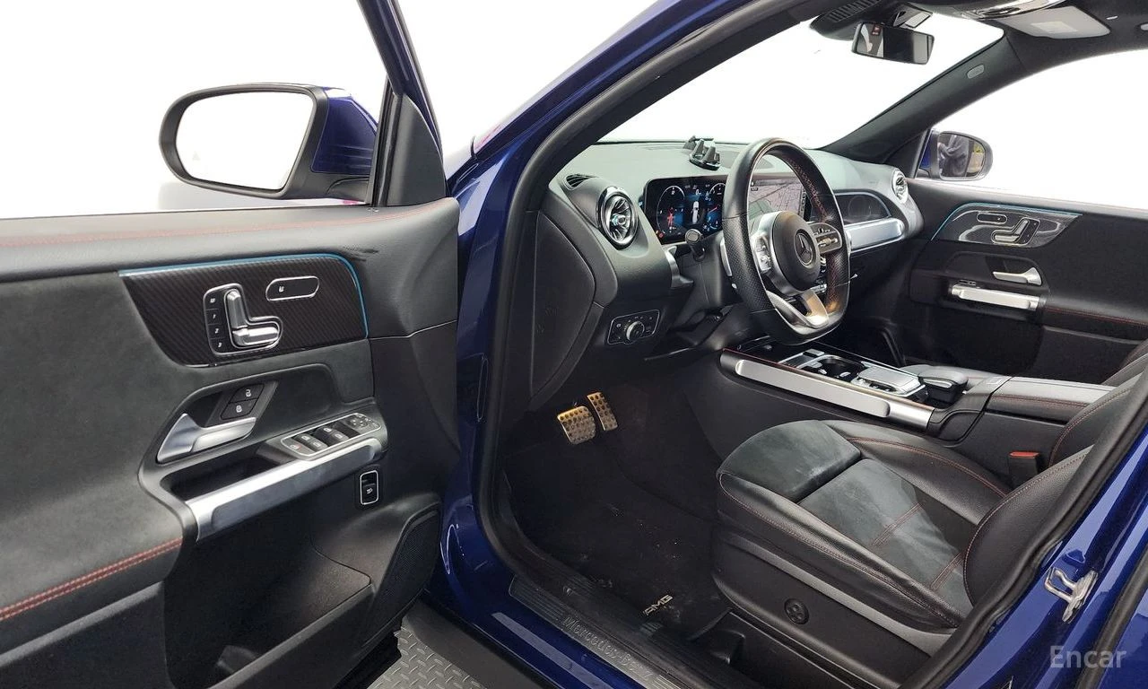 Mercedes-Benz GLB 250 AMG* LINE* 4MATIC* LANE* ASSIST* 360КАМЕРА* , снимка 6 - Автомобили и джипове - 54933702