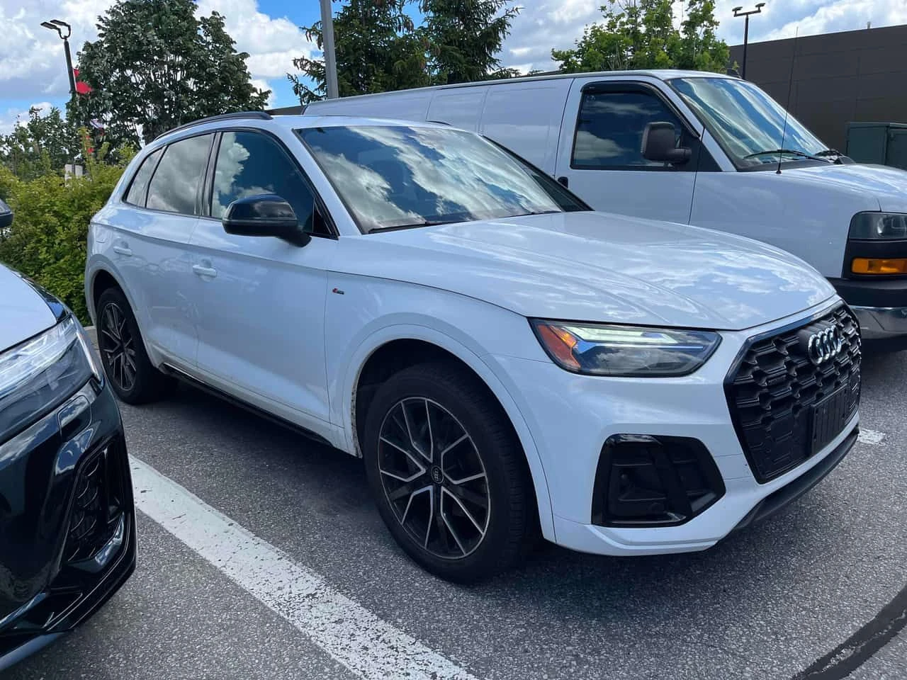 Audi Q5 | Progressiv | DISTRONIC | ПОДГРЕВ | ПАНОРАМА | , снимка 3 - Автомобили и джипове - 54983052