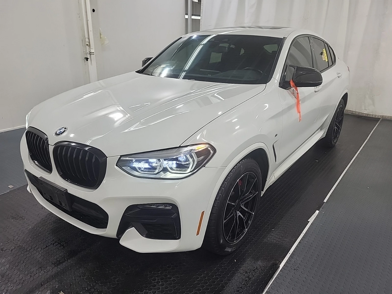 BMW X4 M40i xDrive* PANO* H&K* HUD* Shadow line, снимка 2 - Автомобили и джипове - 55013199