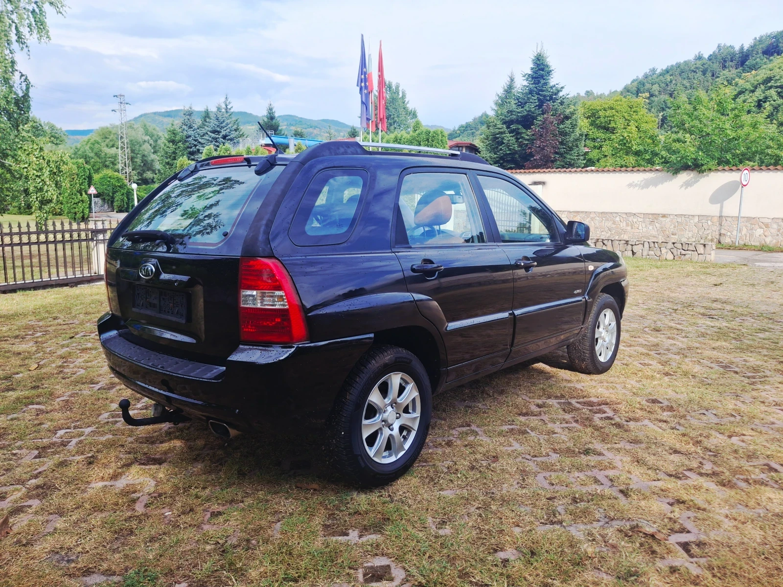 Kia Sportage 2.0i.4x4.klima.koja., снимка 5 - Автомобили и джипове - 55251635