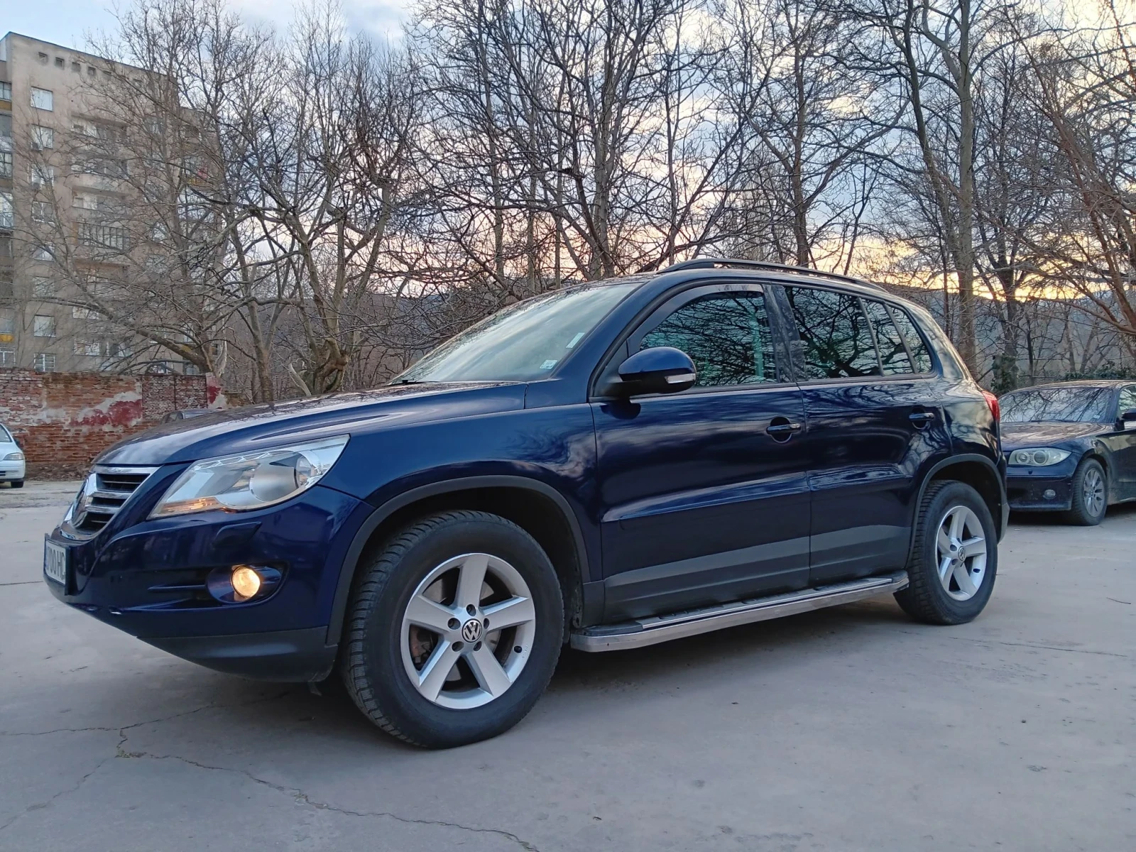 VW Tiguan 4?4, снимка 2 - Автомобили и джипове - 55688416