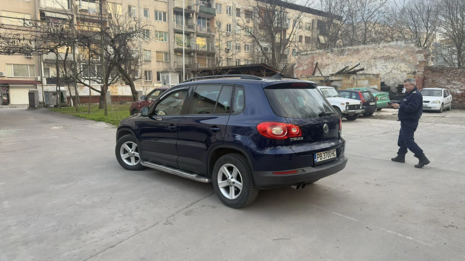 VW Tiguan 4?4, снимка 15 - Автомобили и джипове - 55688416